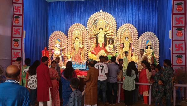 দুই দিনের সপ্তমীতে পূজার আমেজ, সিলেটজুড়ে দেবীবন্দনা