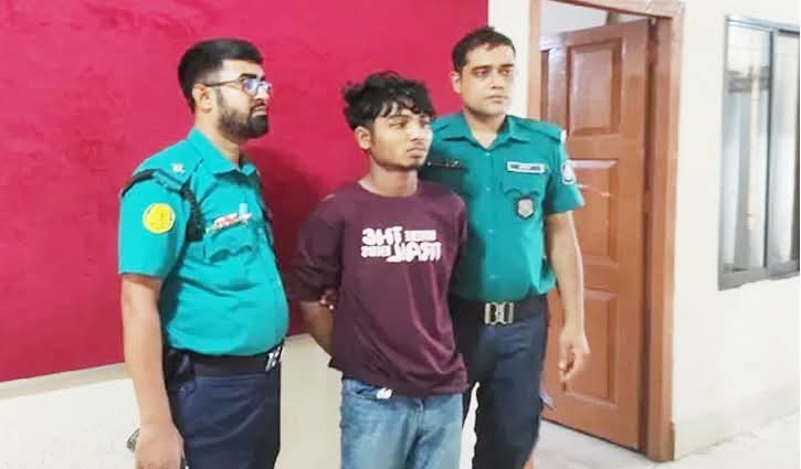 তোপখানায় ছিনতাইকারীর ছুরিকাঘাতে র&zwnj;্যাব সদস্য নিহত