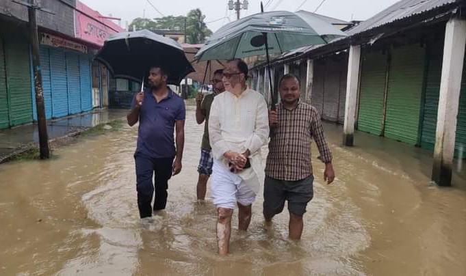 বালাগঞ্জে ৬০ গ্রামের মানুষ পানিবন্ধী