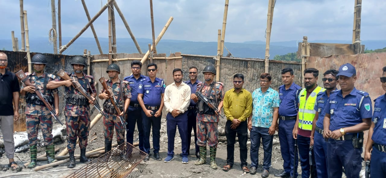 গোয়াইনঘাটে টাস্কফোর্সের অভিযানে উত্তোলিত বালু নদীতে ফেরত