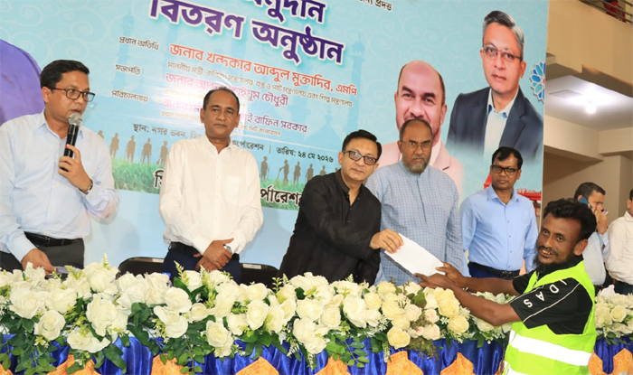 পরিচ্ছন্নতাকর্মীরাই সিটি করপোরেশনের প্রাণ: বাণিজ্যমন্ত্রী