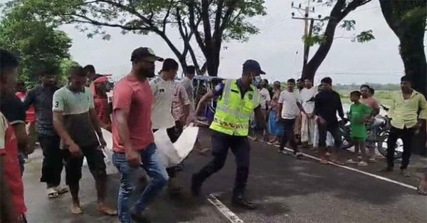 সুনামগঞ্জ সড়কে কার-মোটরসাইকেল সংঘর্ষে  নিহত ২