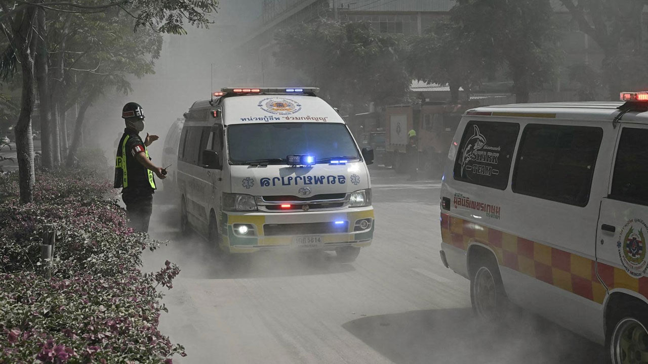 মিয়ানমারে ভূ মি ক ম্পে শত শত মানুষের মৃত্যুর শঙ্কা