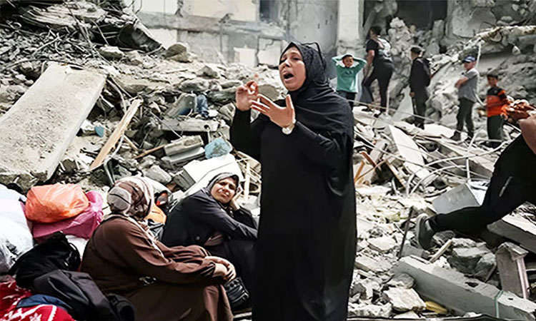 দিনভর ইসরায়েলি হামলায় শতাধিক ফিলিস্তিনি নিহত