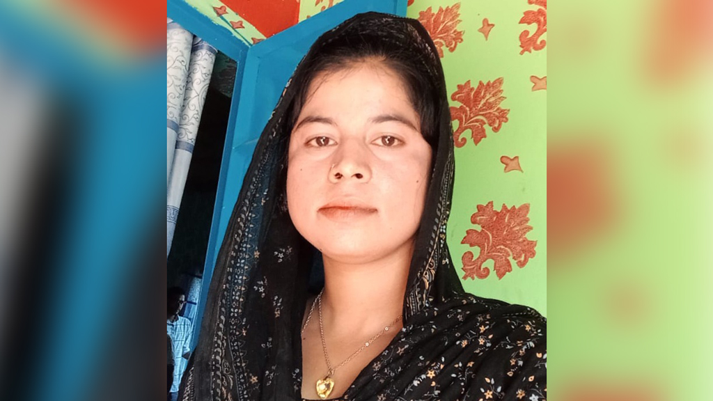জগন্নাথপুরে গৃহবধূর ঝুলন্ত মরদেহ উদ্ধার, স্বজনদের হত্যার অভিযোগ