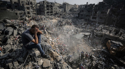 ইসরায়েলি হামলায় ৮৪ ফিলিস্তিনি নিহত 