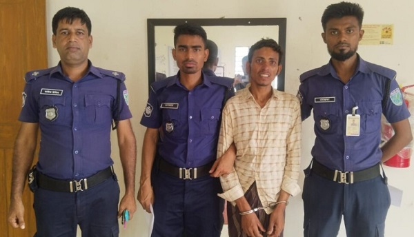 সুনামগঞ্জে ভাবিকে কুপিয়ে হত্যার দায়ে দেবর গ্রেফতার