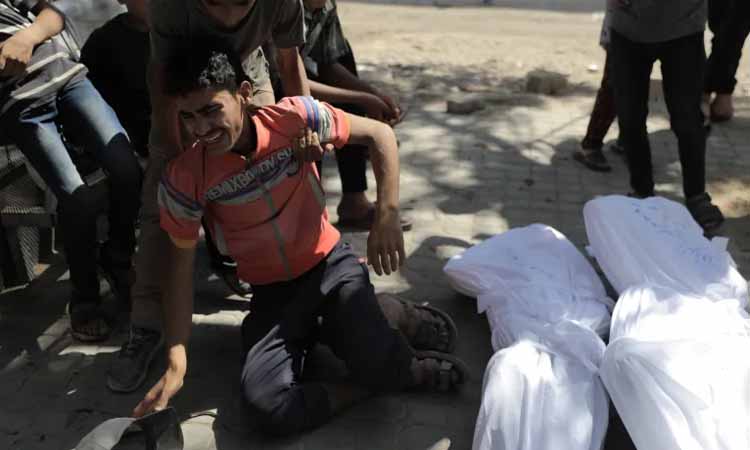 দিনভর ইসরায়েলি গোলাবর্ষণে আরও ৭২ ফিলিস্তিনি নিহত