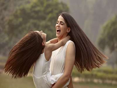 সহজ পরিচর্চায় চুলের যত্ন