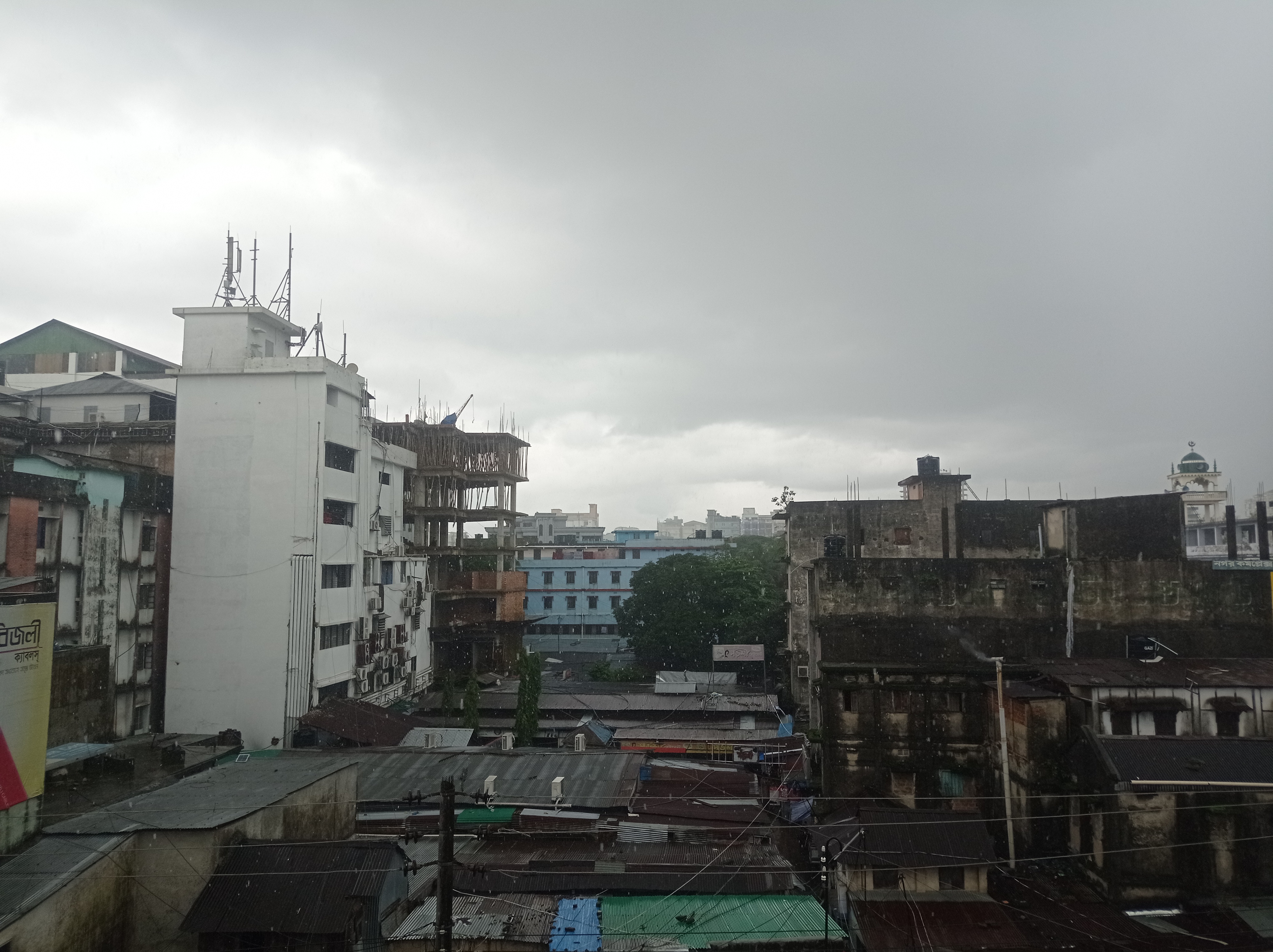 সিলেটসহ ১১ অঞ্চলে সতর্কসংকেত