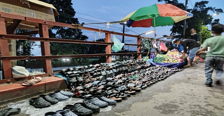 ক্বীনব্রিজ না হাঁটবাজার?