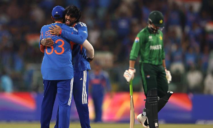 ভারতের কাছে হেরে গেল পাকিস্তান