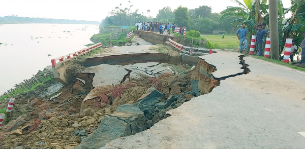 বালাগঞ্জ-শেরপুর সড়ক নদীগর্ভে, এলাকাবাসীর ভোগান্তি