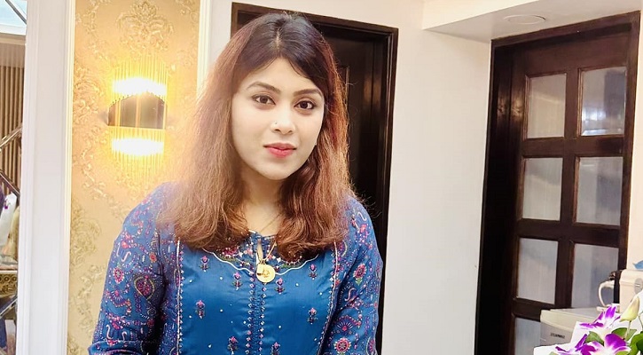 শেখ রেহানার চরিত্রে মিষ্টি, নেবেন না পারিশ্রমিক