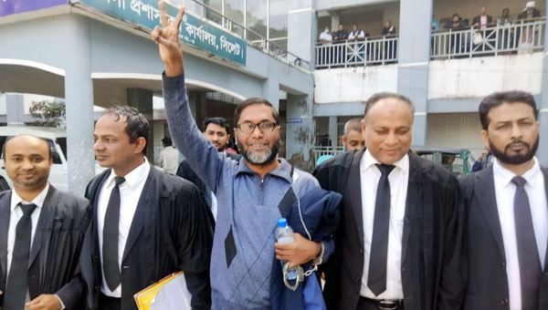 দুই দিনের রিমান্ডে স্বেচ্ছাসেবক দল নেতা খান জামাল