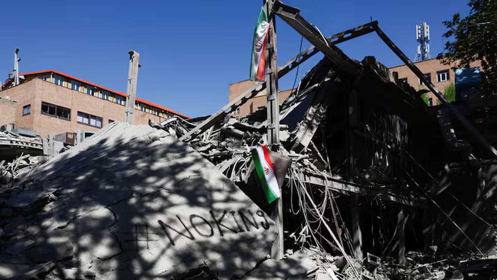 ইরান যেভাবে হরমুজ চালাচ্ছে &lsquo;আমাদের চুক্তিতে তা নেই&rsquo;: ট্রাম্প