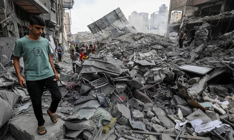 ইসরায়েলি হামলায় গাজায় আরও ৩৩ জনের প্রাণহানি