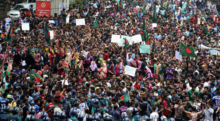 ফিরে এলো মহাকাব্যিক রক্তিম জুলাই