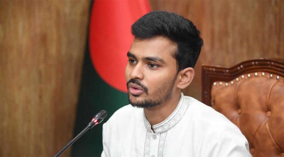আ.লীগকে নিষিদ্ধের সিদ্ধান্ত আসছে : আসিফ মাহমুদ