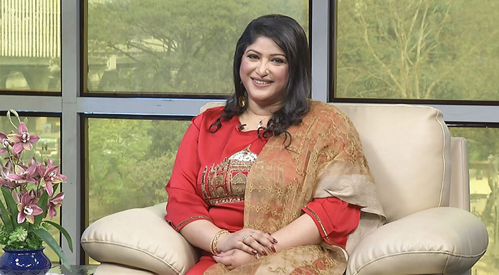 টিকিট কেটে জেমসের কনসার্ট দেখতেন প্রাক্তন স্ত্রী