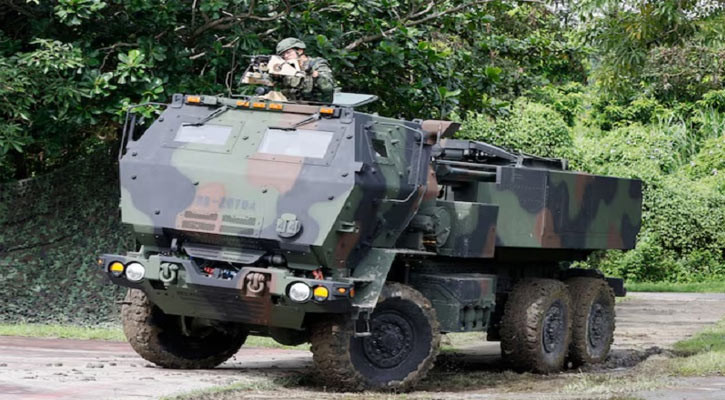 তাইওয়ানের কাছে ১১০০ কোটি ডলারের অস্ত্র বিক্রির করছে যুক্তরাষ্ট্র