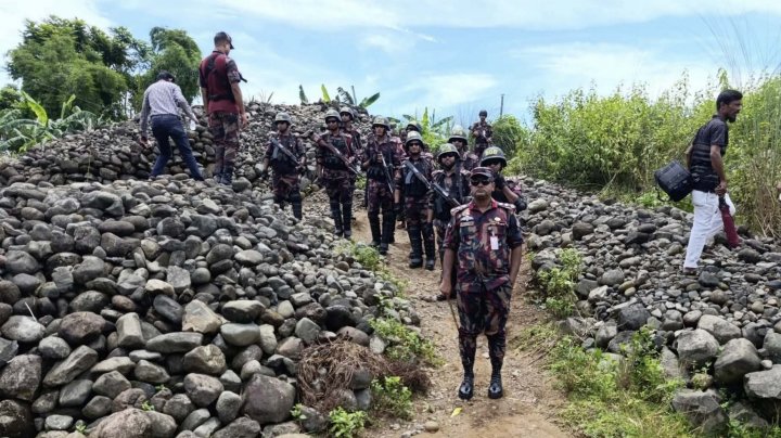 উৎমাছড়া থেকে লুট হওয়া দুই লাখ ঘনফুট পাথর জব্দ