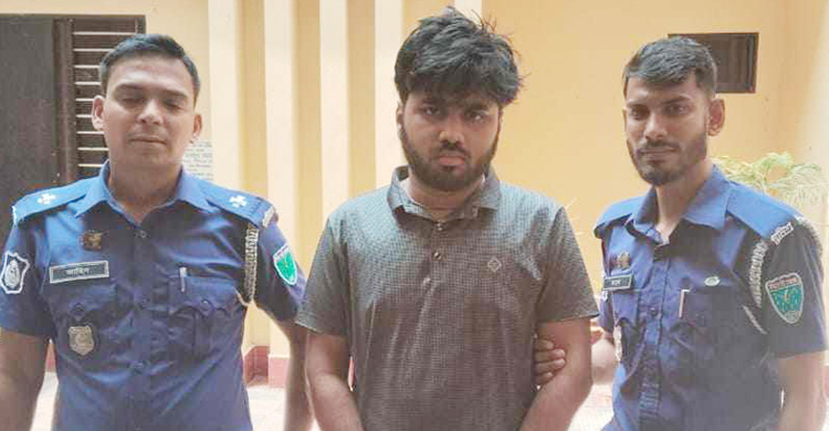 বিশ্বনবী (স.) কে নিয়ে কটুক্তি, যুবক গ্রেফতার