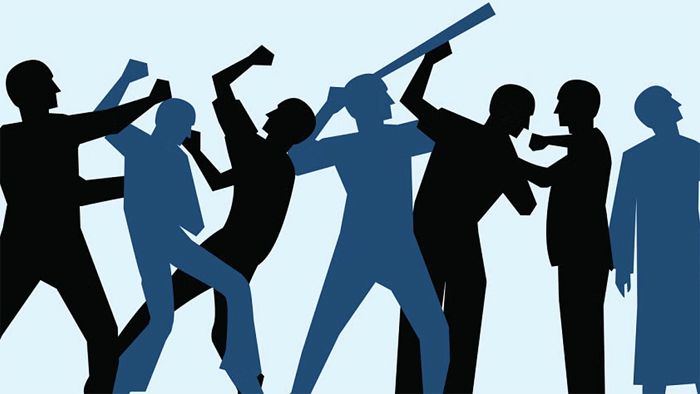 লাখাইয়ে তুমুল সংঘর্ষ