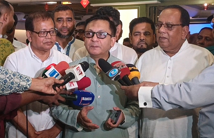 জ্বালানি সংকট কাটাতে দুই বছর সময় দরকার: বাণিজ্যমন্ত্রী