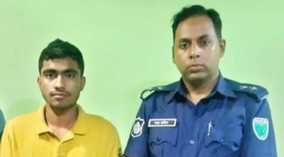 কুলাউড়ায় গাছে বাঁধা নারীর লাশ, স্বামী গ্রেফতার