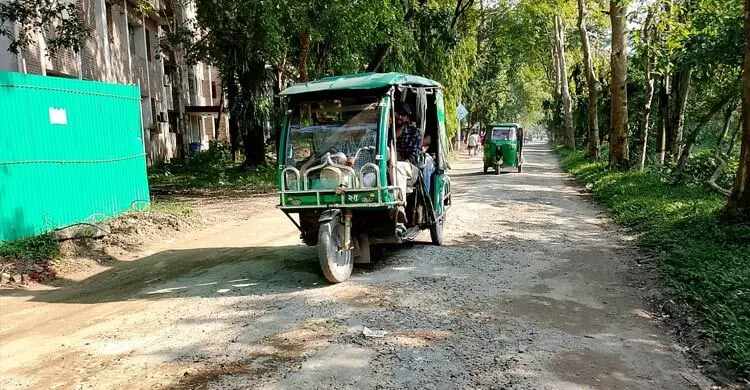 টেকসই মেরামতের অভাবে বেহাল শাবির সড়ক