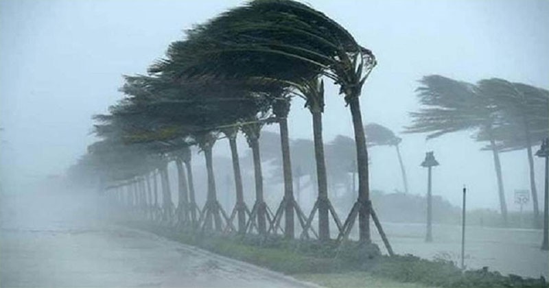 সন্ধ্যার মধ্যে ৮০ কিলোমিটার বেগে ঝড়ের আভাস