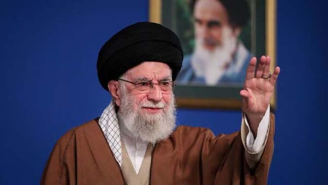 ইরানের মিসাইলগুলো বিশ্বের সম্মানিতদের আনন্দিত করেছে: খামেনি