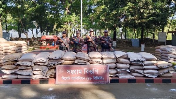 সিলেটে কোটি টাকার চোরাচালানের মালামাল জব্দ করলো বিজিবি
