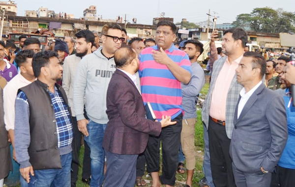 রমজানের আগেই হকার সমস্যার সমাধান হবে : সিসিক মেয়র