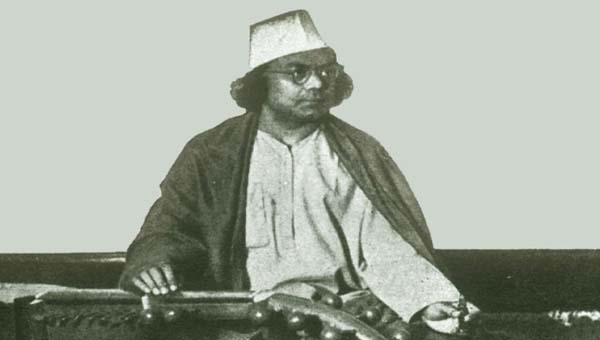 আজ বিদ্রোহী কবি কাজী নজরুল ইসলামের ৫০তম মৃত্যুবার্ষিকী