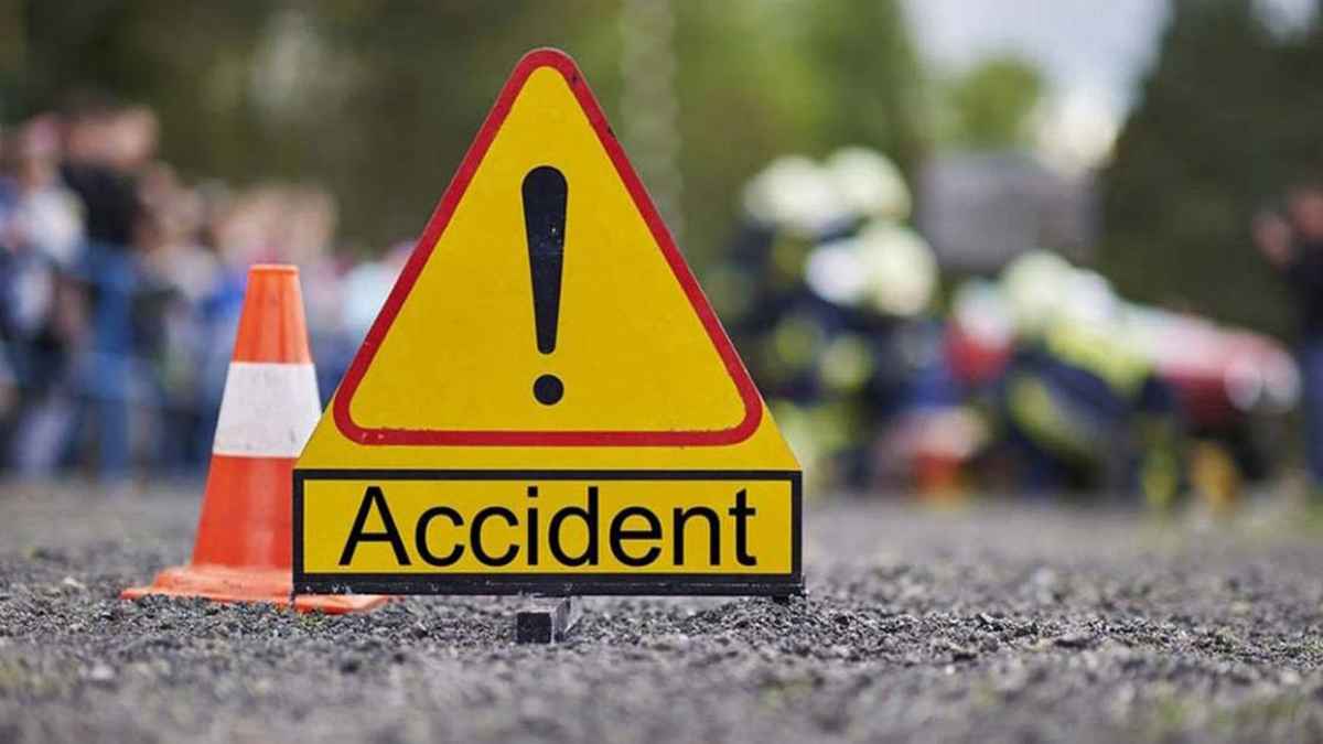 জৈন্তাুপুরে অটোরিকশা থেকে ছিটকে পড়ে নিহত ১