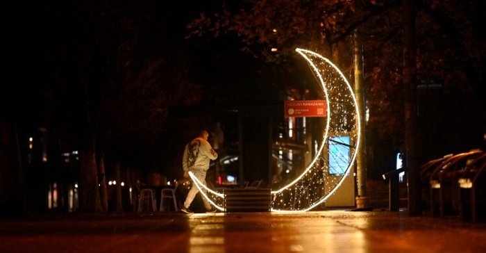 চাঁদ দেখা যায়নি, সৌদি আরবে ঈদ ২০ মার্চ