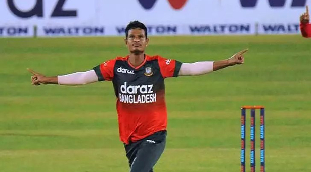 নাসুমের দুই বলে দুই ইউকেট