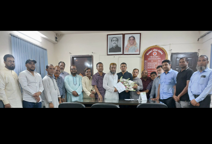 পানি নিস্কাশন ব্যবস্থার উন্নয়নে এখন আমাদের `যুদ্ধ&rsquo; ঘোষণা করতে হবে: উপজেলা চেয়ারম্যান বদরুল