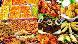 নগরজুেড় মুখরোচক ও বাহারি  ইফতারের সমাহার