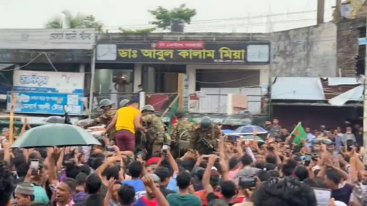 রক্তাক্ত আগস্টের দুই বছর: বিচার ও রাষ্ট্রীয় স্বীকৃতির অপেক্ষায় সাত শহীদের পরিবার