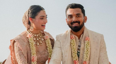 সুখবর দিলেন আথিয়া-রাহুল