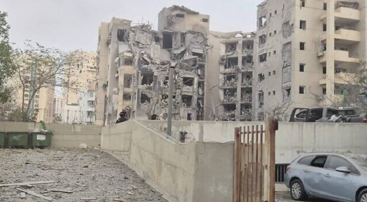 ইরানের ক্ষেপণাস্ত্র হামলায় দক্ষিণ ইসরায়েলে নিহত ৩