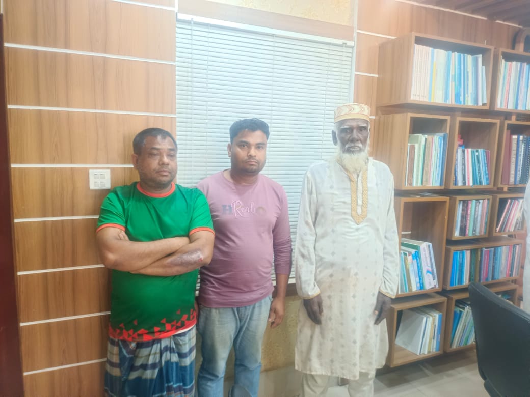 দোয়ারাবাজারে টিসিবির পণ্যসহ আটক ৩