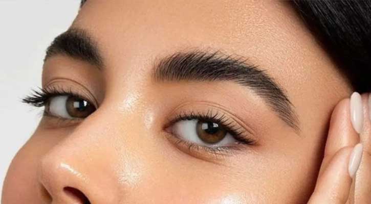 চটজলদি চেহারায় পরিবর্তন করে দেয় ভ্রু! 