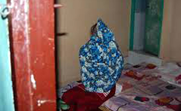 অসামাজিক কার্যকলাপ, লালবাজারে হোটেল সিলগালা