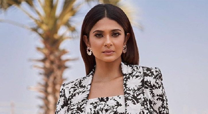 আবারো বিয়ে করতে যাচ্ছেন জেনিফার?