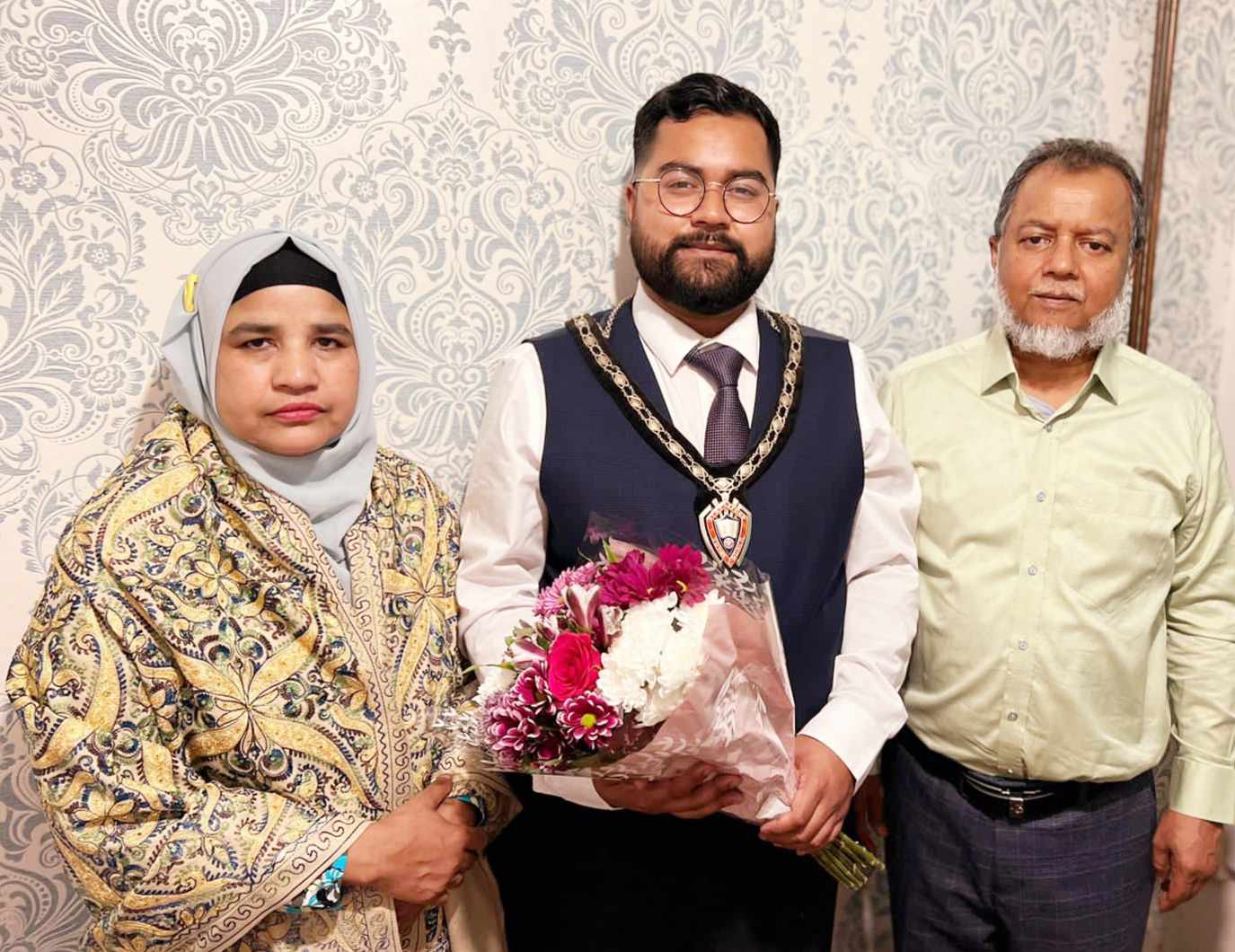 যুক্তরাজ্যে টাউন কাউন্সিলের মেয়র হলেন সিলেটী রাহী 