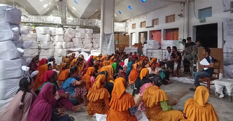 গ্যাস সংকটে স্থবির হবিগঞ্জ শিল্পাঞ্চল, ছাঁটাই আতঙ্কে দেড়লাখ শ্রমিক